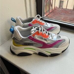 Steve Madden Sneakers
